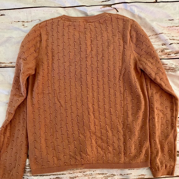 H&M light weight sweater - Picture 3 of 3
